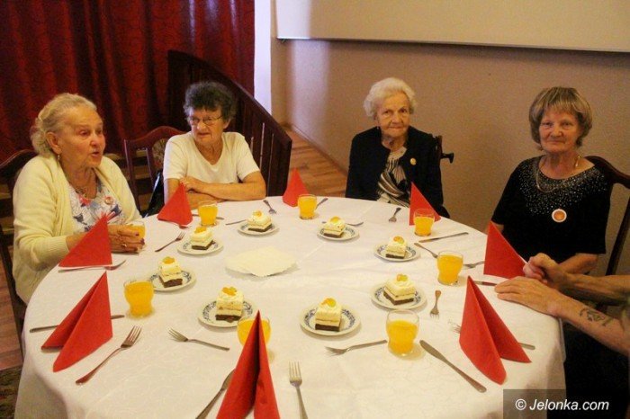 dzien-seniora-dla-niewidomych-i-niedowidzacych-seniorow-foto-64684