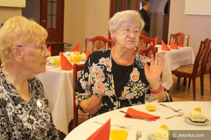 dzien-seniora-dla-niewidomych-i-niedowidzacych-seniorow-foto-64684