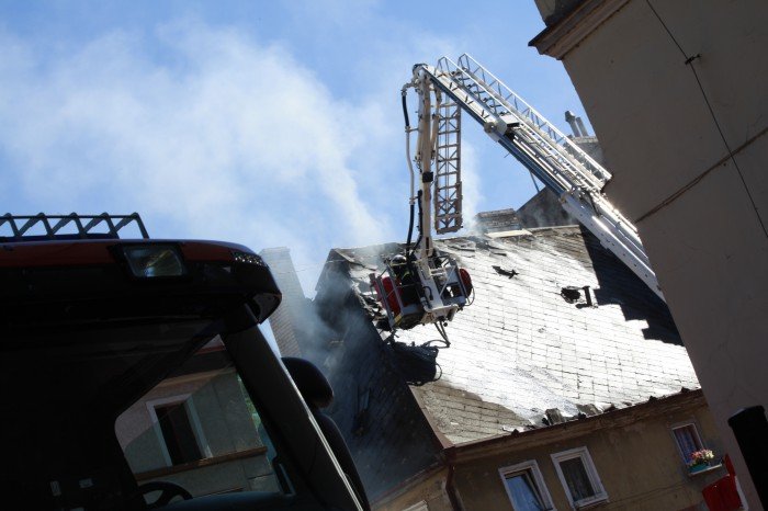 pozar-budynku-w-kowarach-foto-video-64719