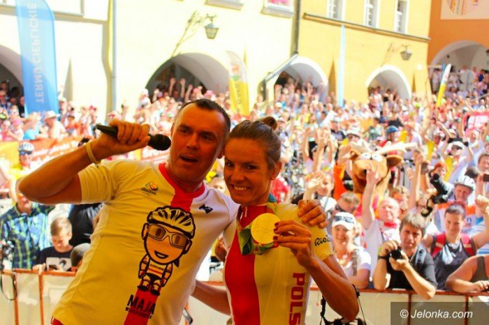 maja-woszczowska-powitana-jak-krolowa-foto-64728