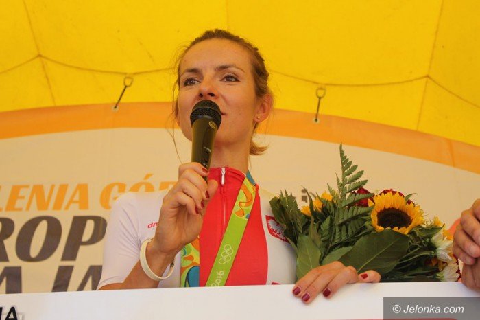 maja-woszczowska-powitana-jak-krolowa-foto-64728