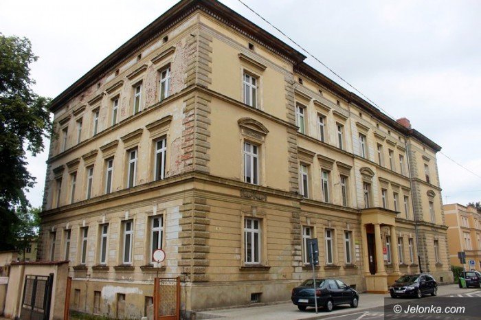 dom-siedmiu-marzen-z-winda-foto-64753