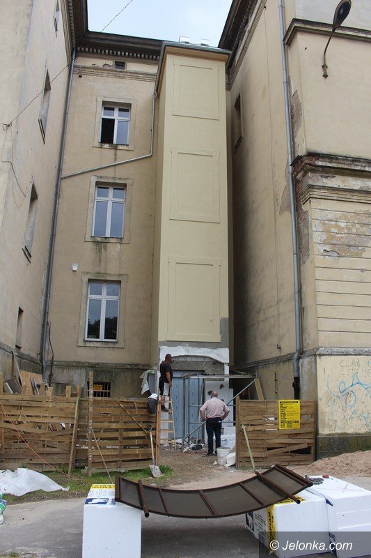 dom-siedmiu-marzen-z-winda-foto-64753