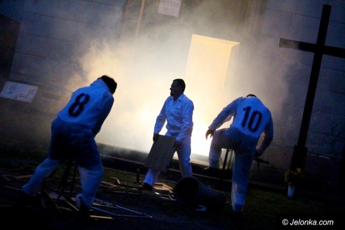 miedzianka-wystawiona-u-zroda-foto-64754
