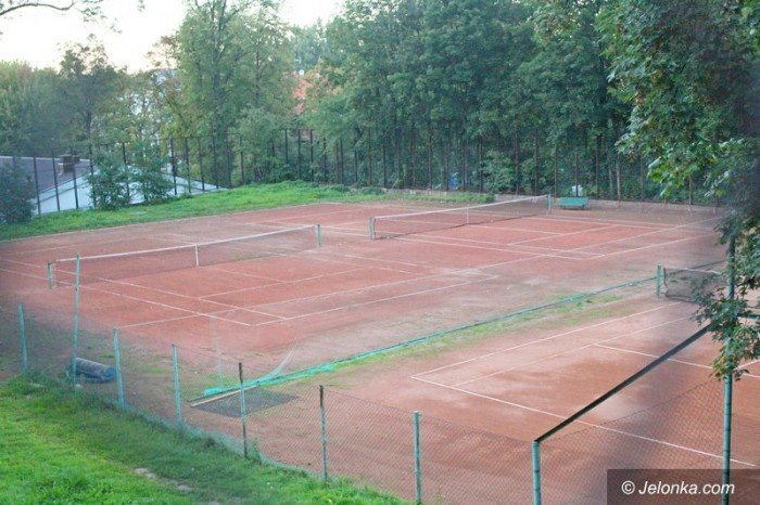 komu-miasto-wynajmie-korty-przy-sudeckiej-foto-64772