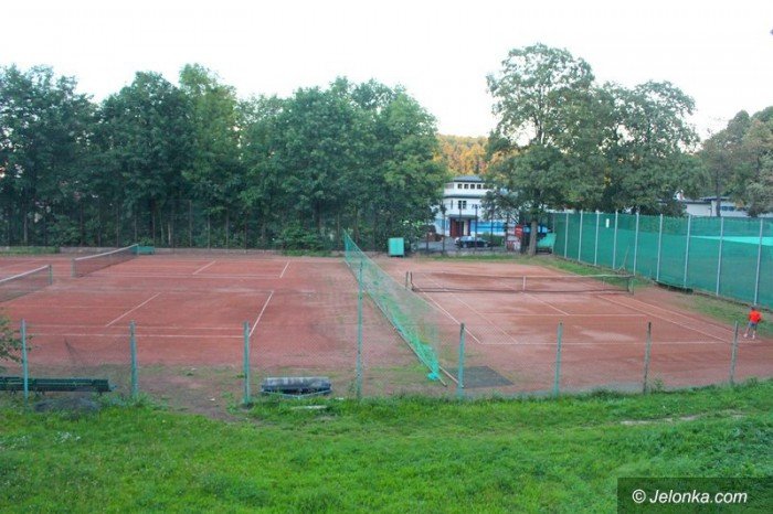 komu-miasto-wynajmie-korty-przy-sudeckiej-foto-64772