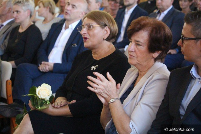 miejskie-rozpoczecie-roku-podniose-i-radosne-foto-64808