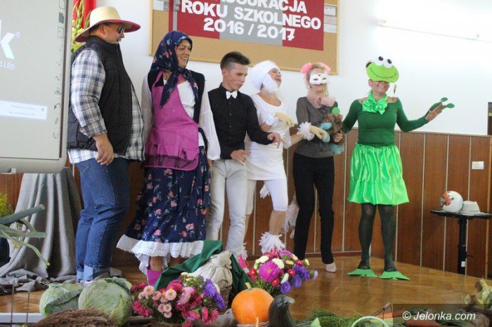 miejskie-rozpoczecie-roku-podniose-i-radosne-foto-64808