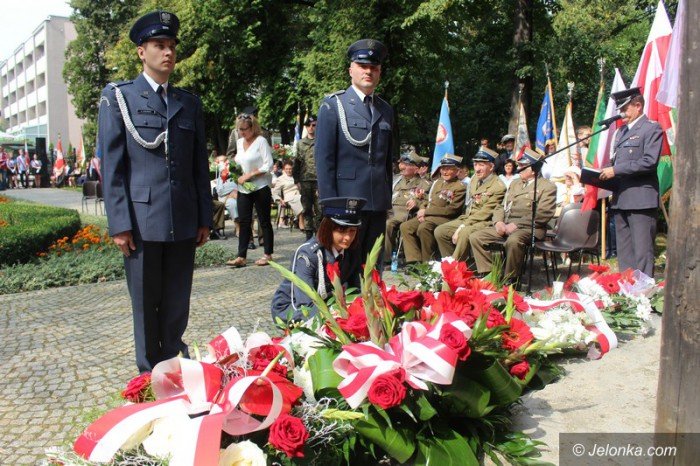 obchody-rocznicy-ii-wojny-swiatowej-foto-64823