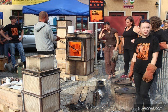 rzemieslnicy-prezentuja-sie-na-artglass-festiwalu-foto-64832