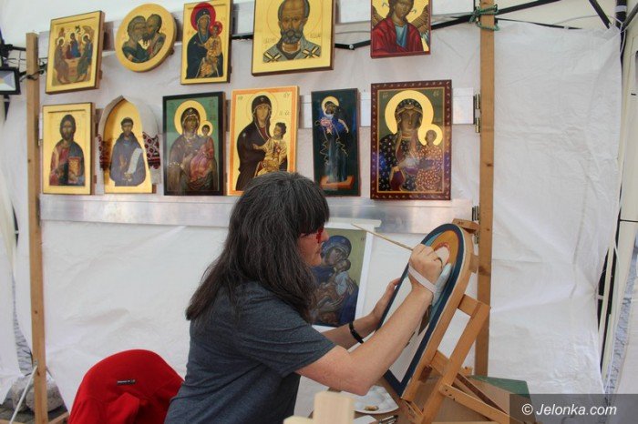 rzemieslnicy-prezentuja-sie-na-artglass-festiwalu-foto-64832