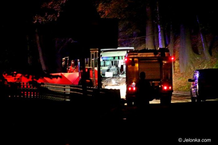 wypadek-na-trojce-trzy-osoby-nie-zyja-aktualizacja-foto-64842