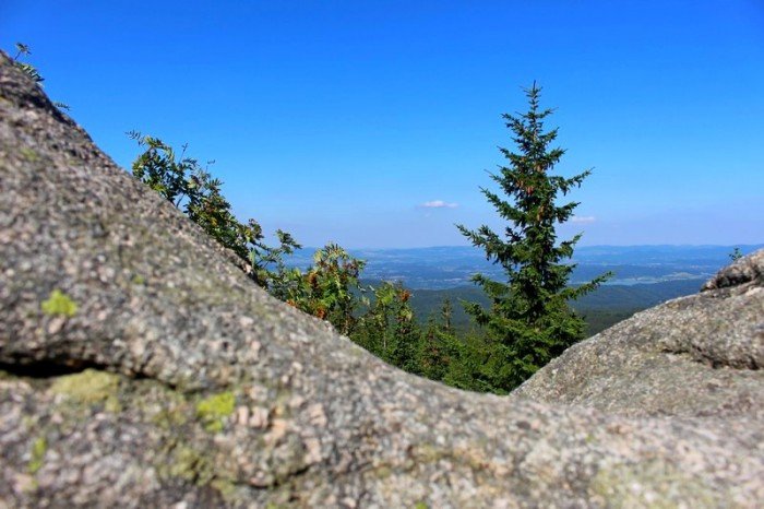 rekordowa-liczba-turystow-w-karkonoszach-foto-64862