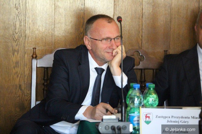 miasto-zaduza-sie-na-kolejne-24-miliony-zotych-foto-64870