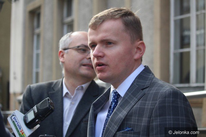 politycy-pis-o-zmianach-w-oswiacie-i-wodniku-foto-64889