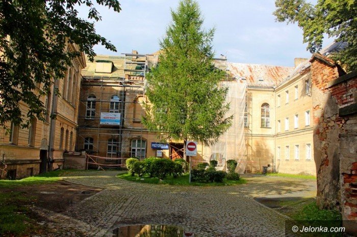 trwa-remont-w-gimnazjum-katolickim-foto-64975