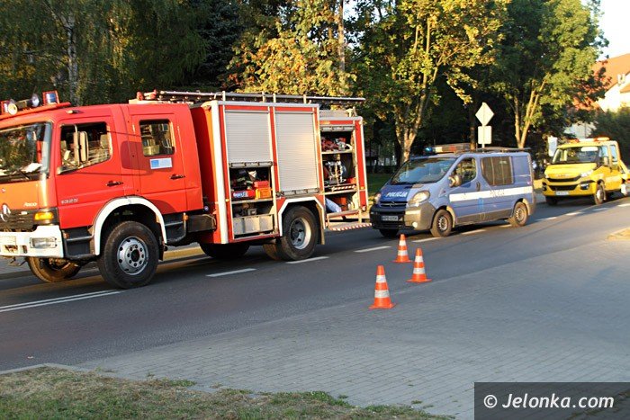 zderzenie-na-kiepury-jedna-osoba-trafia-do-szpitala-foto-65031