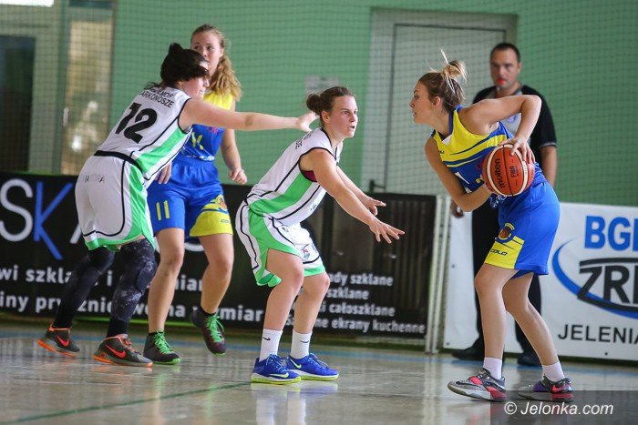 rozpocza-sie-miedzynarodowy-turniej-polska-basket-foto-65040