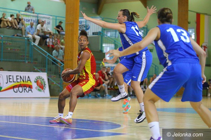 rozpocza-sie-miedzynarodowy-turniej-polska-basket-foto-65040