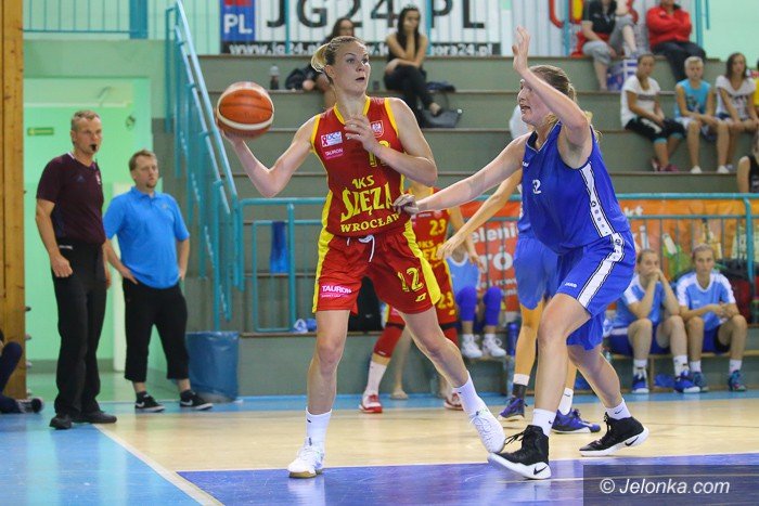 rozpocza-sie-miedzynarodowy-turniej-polska-basket-foto-65040