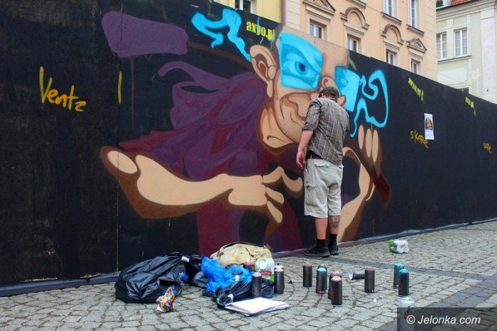 uliczne-pojedynki-na-graffiti-i-taniec-foto-65060