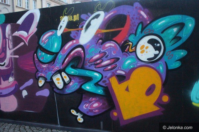 uliczne-pojedynki-na-graffiti-i-taniec-foto-65060