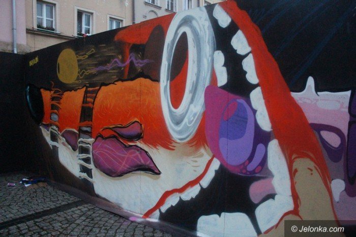 uliczne-pojedynki-na-graffiti-i-taniec-foto-65060