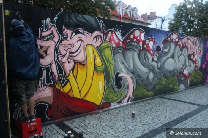uliczne-pojedynki-na-graffiti-i-taniec-foto-65060