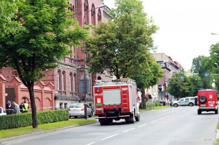 Rejestrowanie rozmów ma m.in. zniechęcić do zgłaszania fałszywych alarmów o ładunkach wybuchowych podłożonych w sądzie