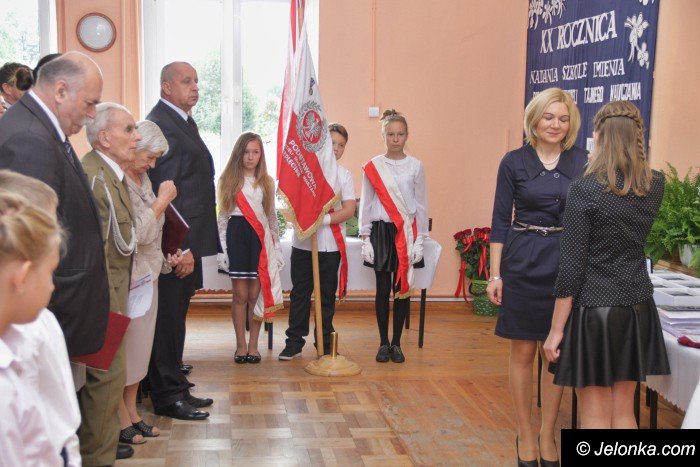 podwojna-uroczystosc-szkoy-w-siedlecinie-foto-65159