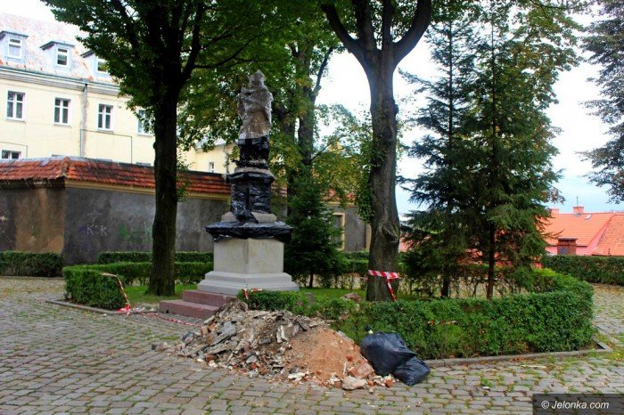 zabytki-wracaja-na-miejsce-foto-65168