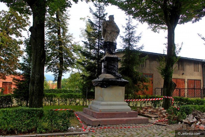 zabytki-wracaja-na-miejsce-foto-65168