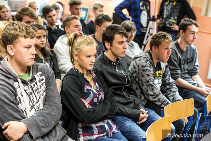 festiwal-pretexty-w-kowarskim-zso-foto-65182