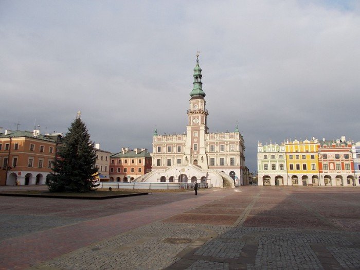 spacerkiem-po-zamosciu-w-cyklu-czwartkowym-foto-65207