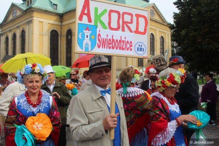 klucz-do-miasta-w-rekach-seniorow-foto-65219