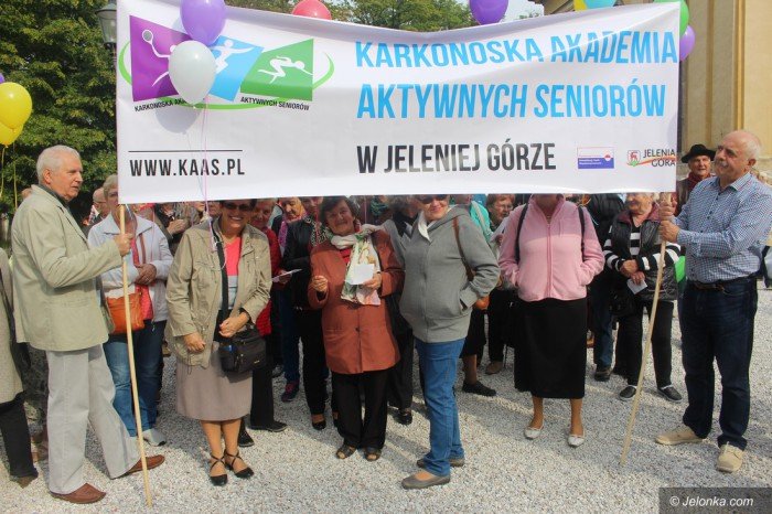 klucz-do-miasta-w-rekach-seniorow-foto-65219