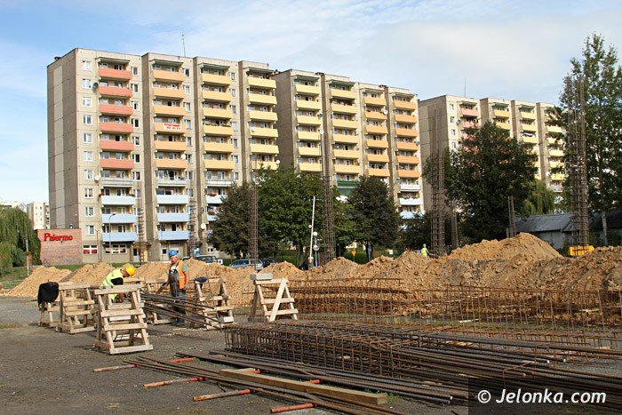 co-na-byym-parkingu-na-zabobrzu-foto-65244