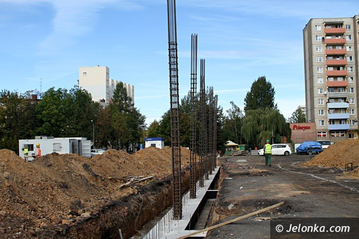 co-na-byym-parkingu-na-zabobrzu-foto-65244