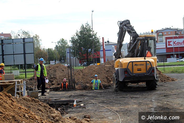 co-na-byym-parkingu-na-zabobrzu-foto-65244