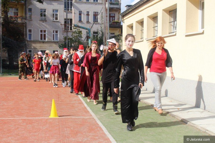 jezykowe-i-kulinarne-podroze-uczniow-jedynki-foto-65269