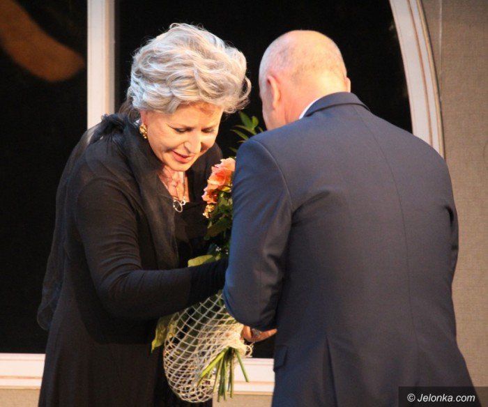 gwiazda-na-scenie-jeleniogorskiego-teatru-foto-65282