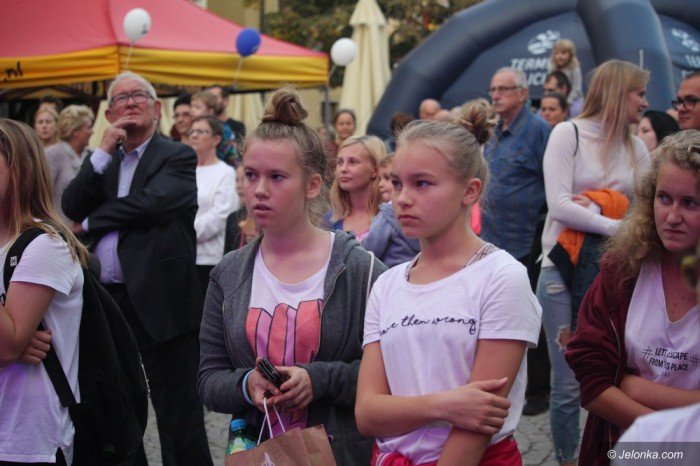 wodnik-i-partnerzy-na-placu-ratuszowym-foto-65283