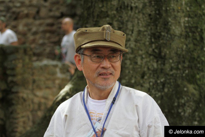 japonska-bron-w-zamku-chojnik-foto-65284