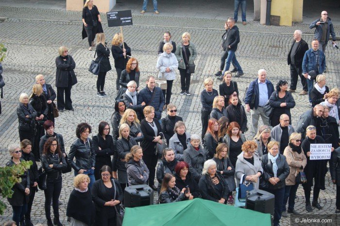 kobiety-mowia-stanowcze-nie-zakazowi-aborcji-foto-65298