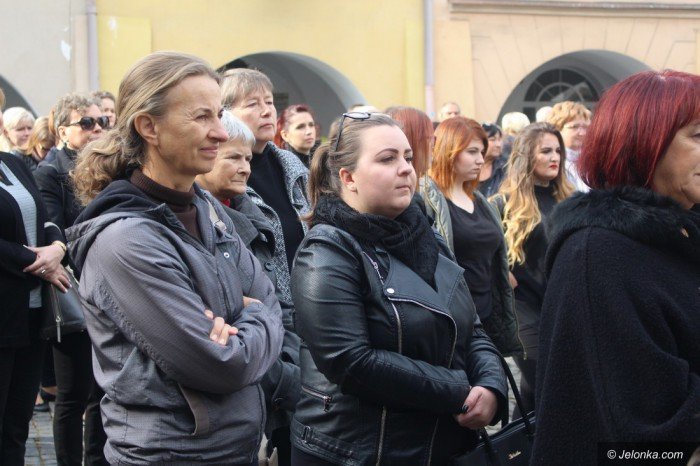 kobiety-mowia-stanowcze-nie-zakazowi-aborcji-foto-65298