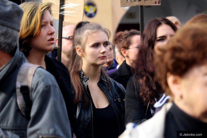 kobiety-mowia-stanowcze-nie-zakazowi-aborcji-foto-65298