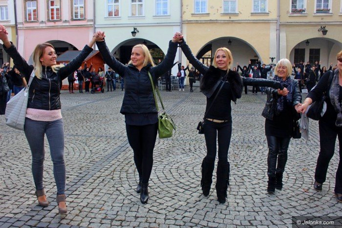 kobiety-mowia-stanowcze-nie-zakazowi-aborcji-foto-65298