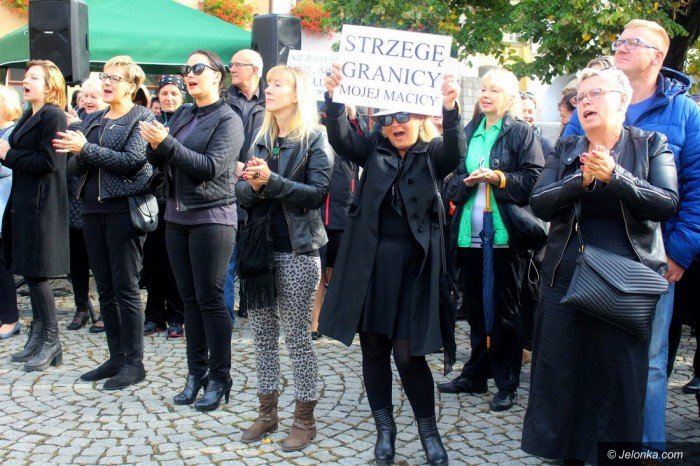 kobiety-mowia-stanowcze-nie-zakazowi-aborcji-foto-65298