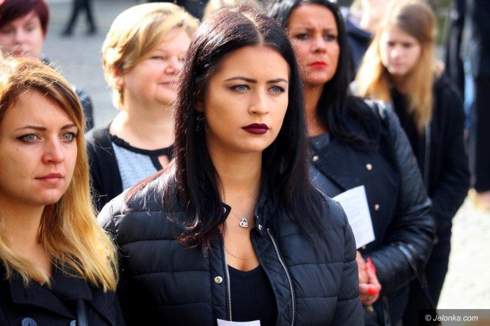kobiety-mowia-stanowcze-nie-zakazowi-aborcji-foto-65298