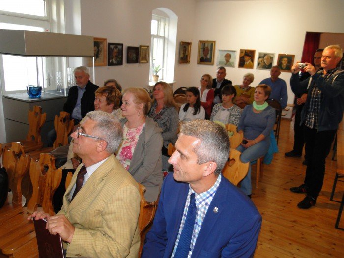 obraz-hermanna-hendricha-trafi-do-muzeum-foto-65308